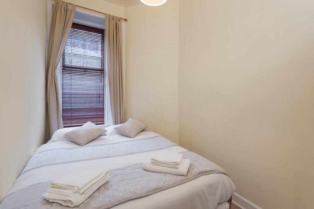 Pitt Street Apartment Beautiful Spacious Apartment Free Parking And Free Sanitizer Edinburgh Cameră foto