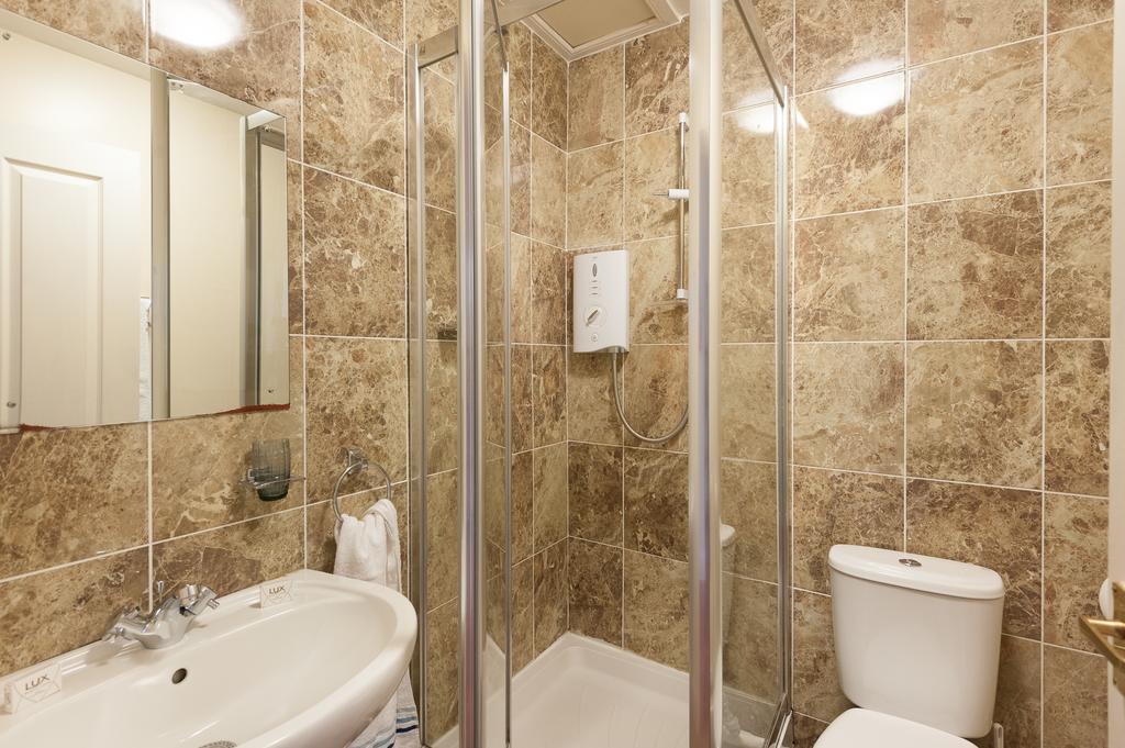 Pitt Street Apartment Beautiful Spacious Apartment Free Parking And Free Sanitizer Edinburgh Cameră foto